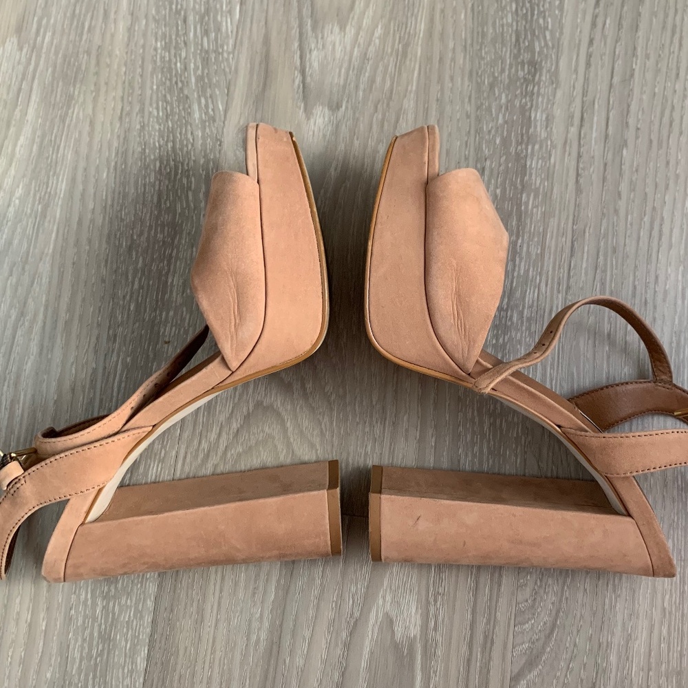 Steve Madden suede platform heels 8.5